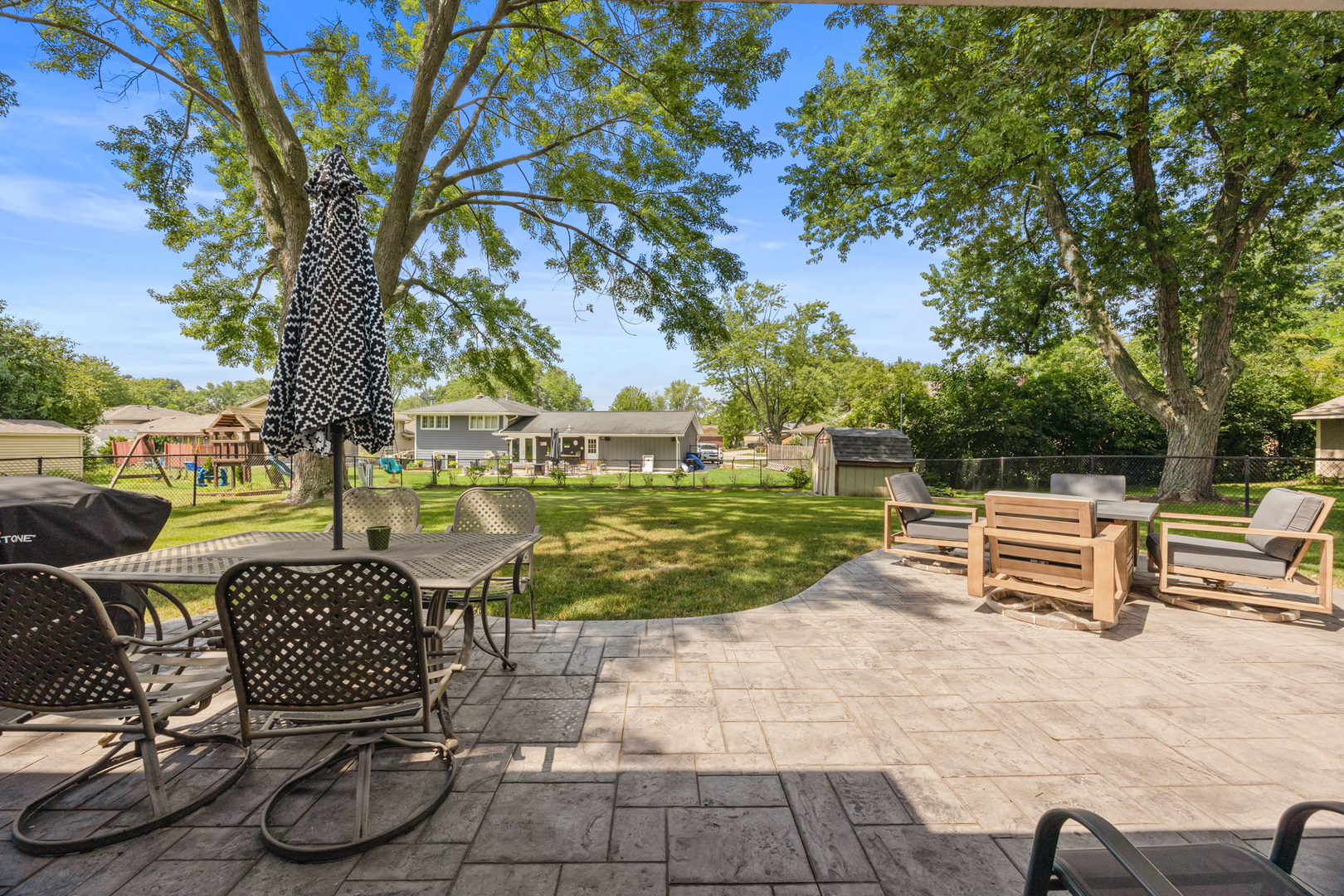 410 Andrew Lane, Schaumburg, IL 60193