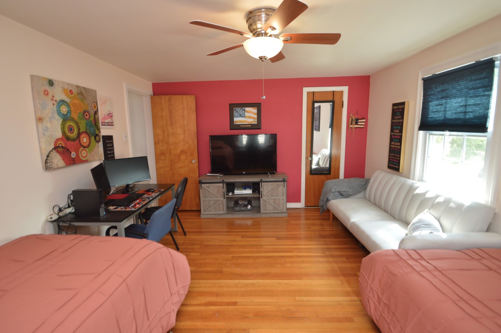 3933 Clinton Avenue, Stickney, IL 60402