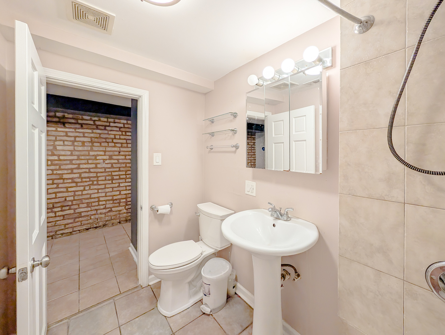 3739 N Pulaski Road #GN, Chicago, IL 60641