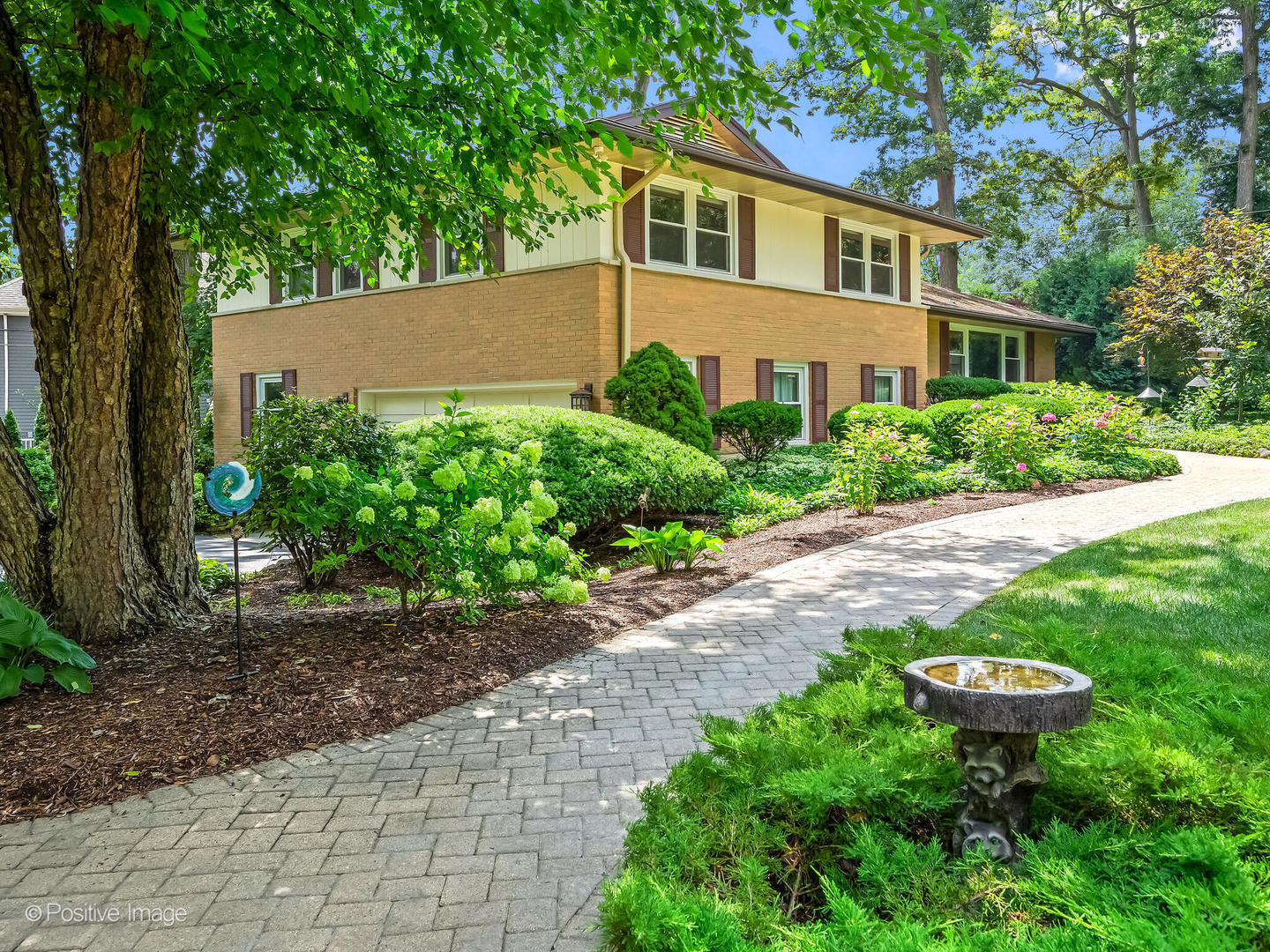 23W111 Mulberry Lane, Glen Ellyn, IL 60137