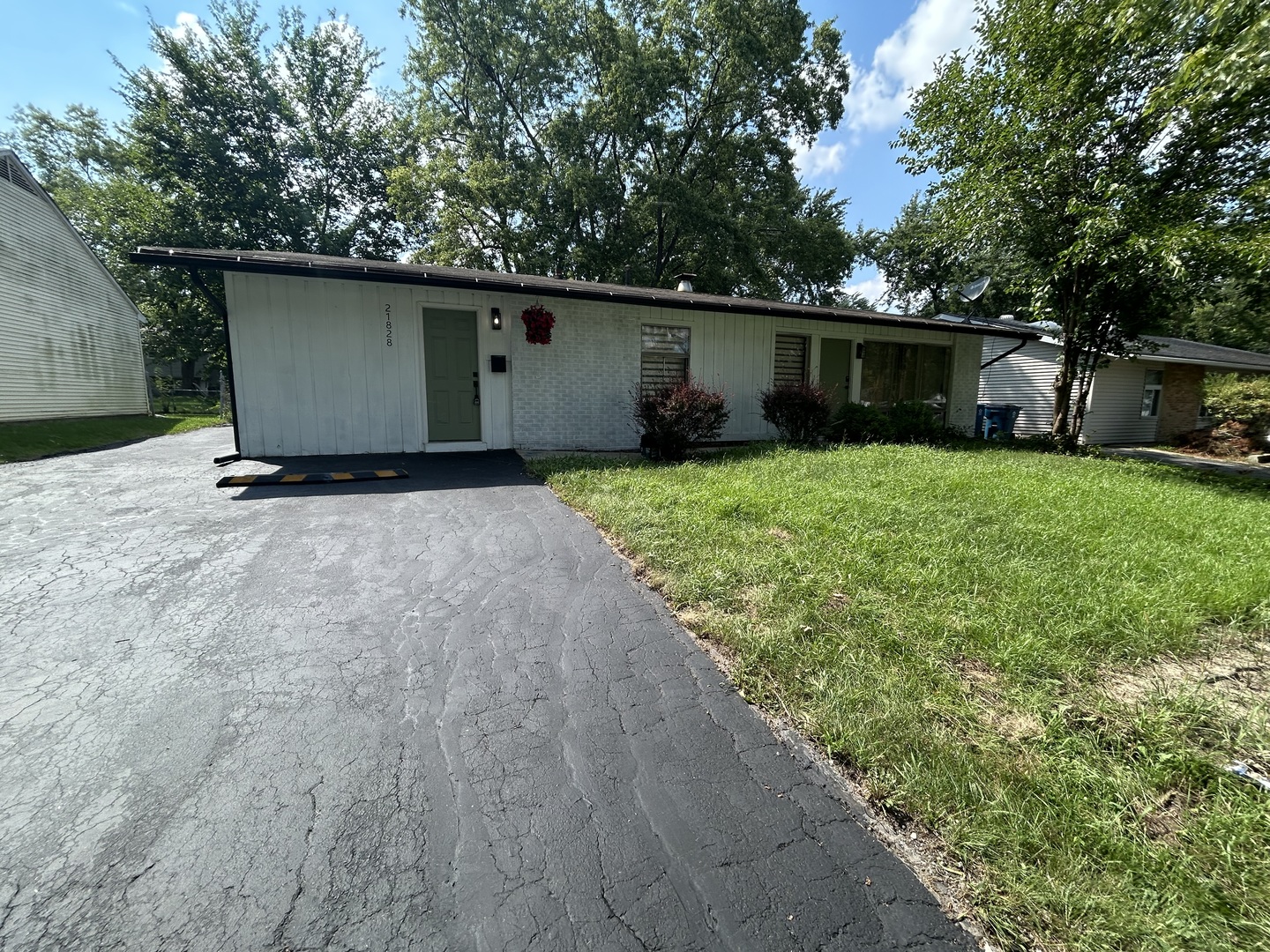 21828 Merrill Avenue, Sauk Village, IL 60411