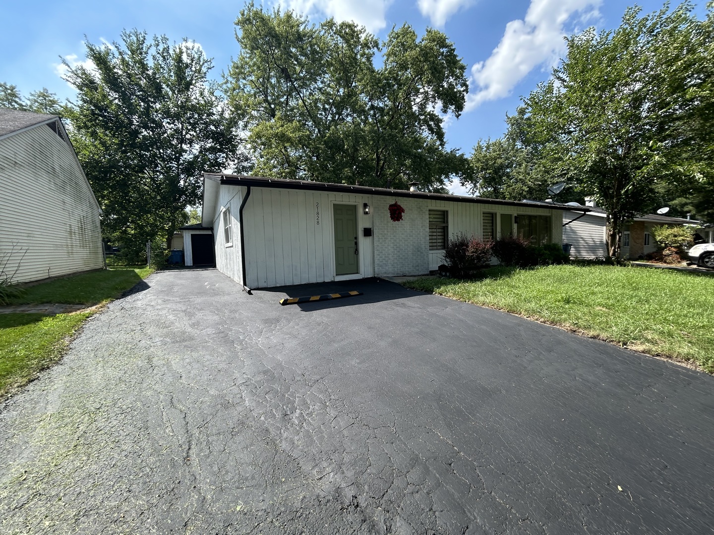 21828 Merrill Avenue, Sauk Village, IL 60411