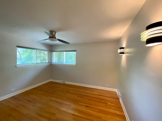 587 Wilshire Avenue, Glen Ellyn, IL 60137