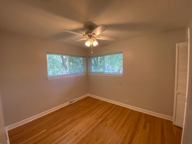 587 Wilshire Avenue, Glen Ellyn, IL 60137