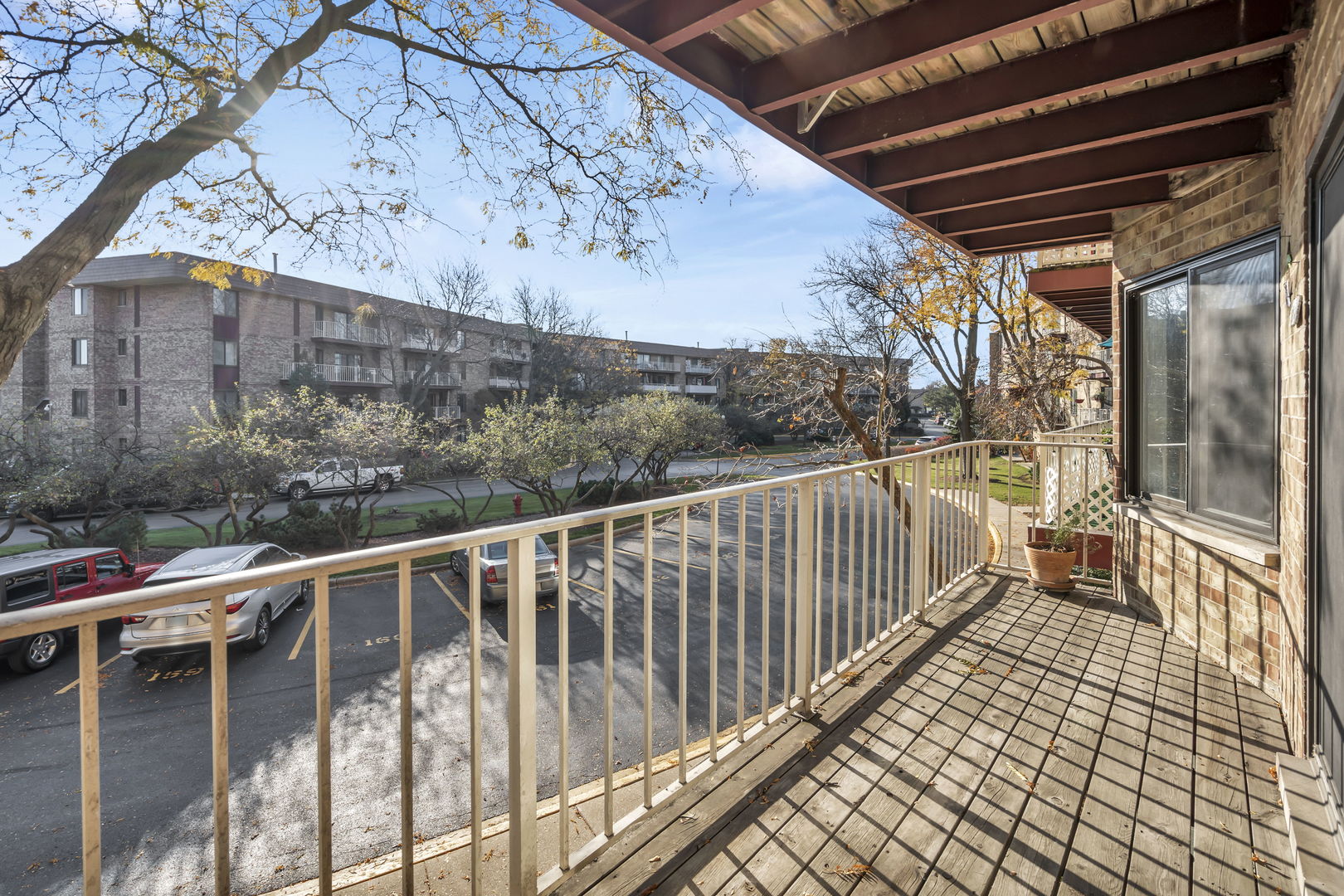5400 Astor Lane #212, Rolling Meadows, IL 60008