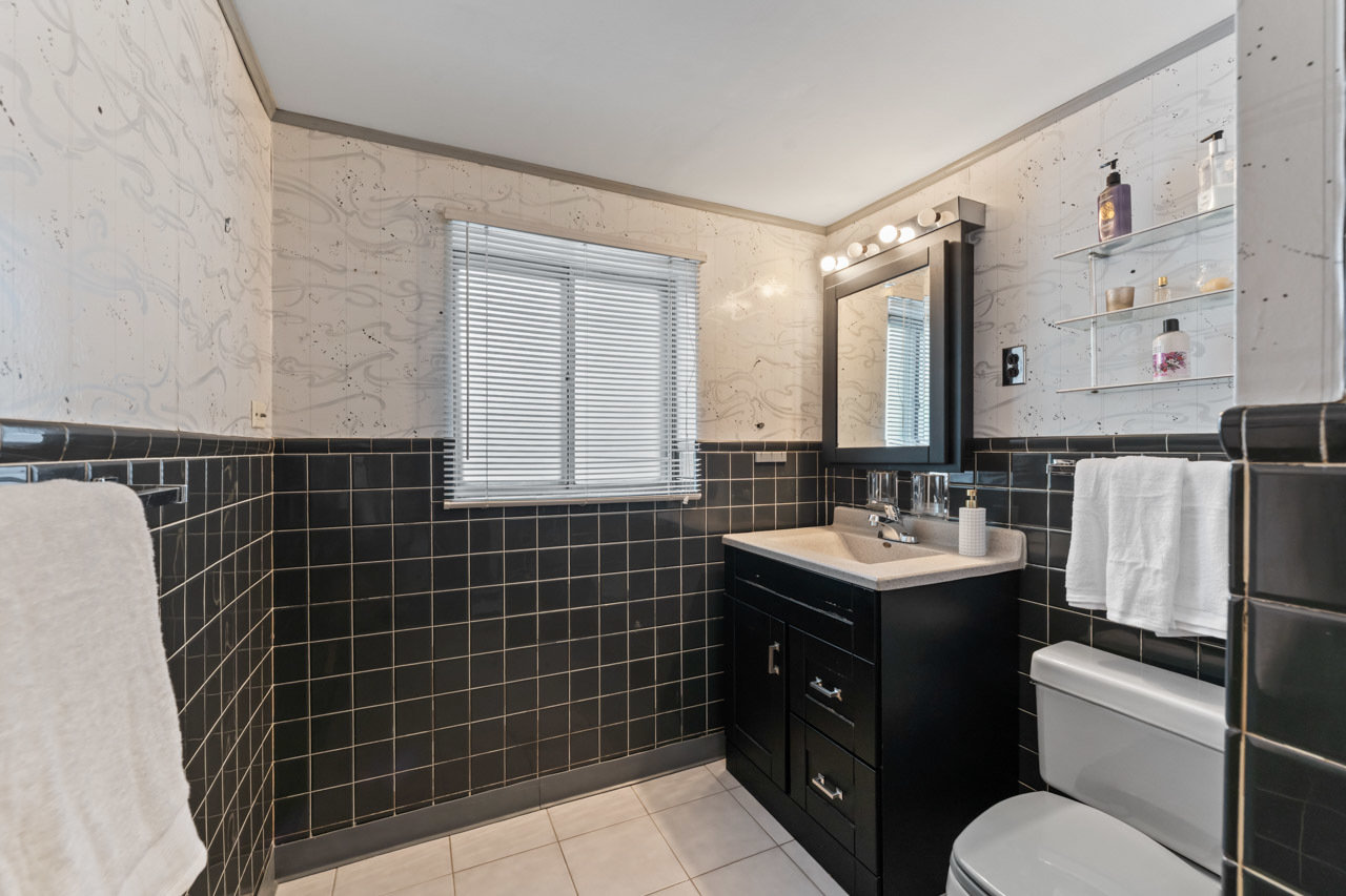 9101 Sleeping Bear Road, Skokie, IL 60076