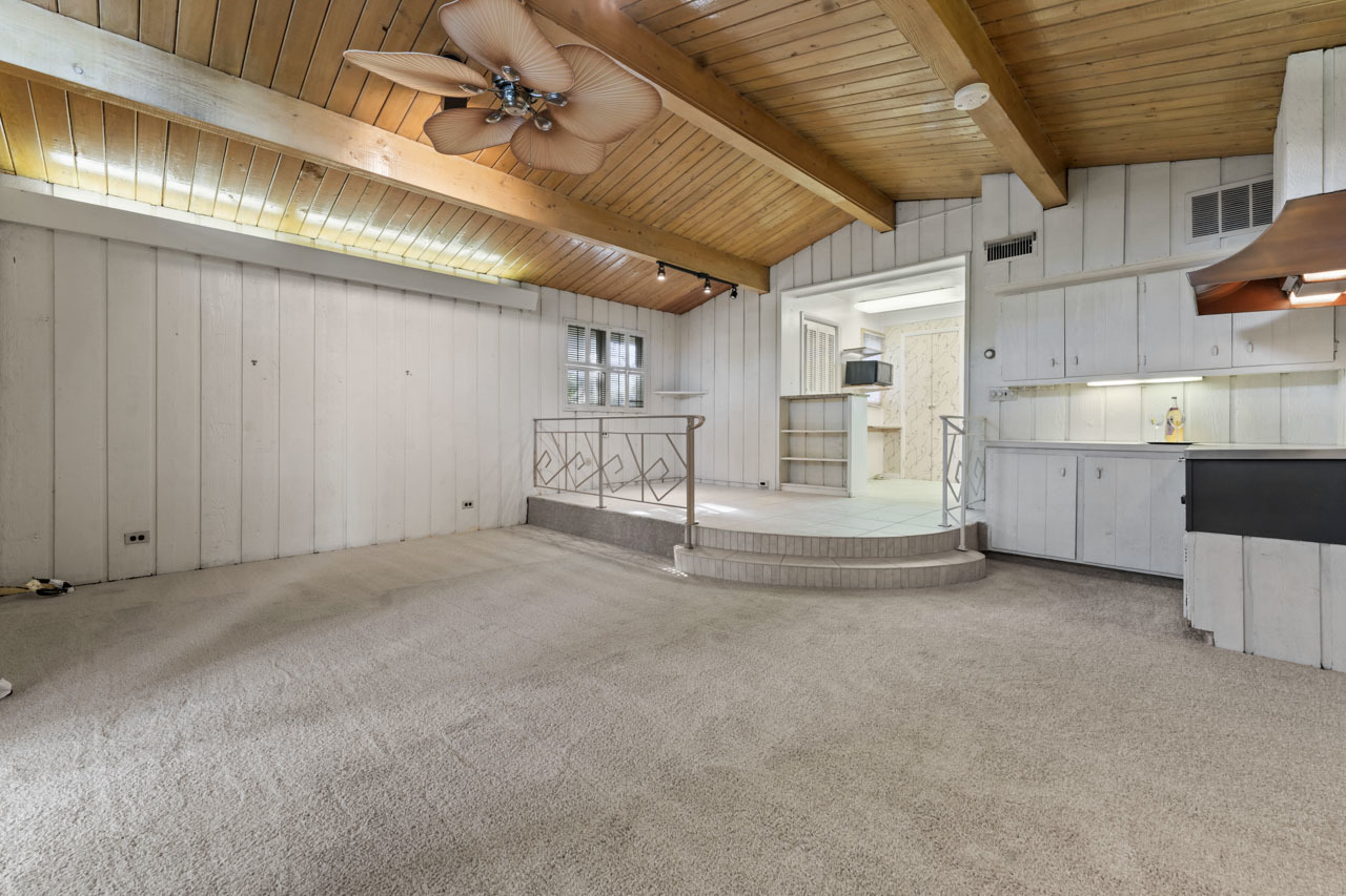 9101 Sleeping Bear Road, Skokie, IL 60076