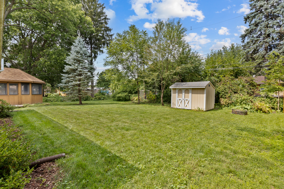 625 Park Street, East Dundee, IL 60118