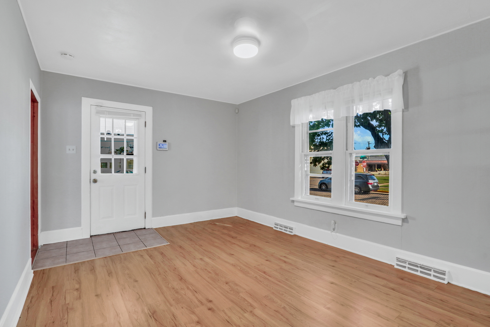 318 S Butrick Street, Waukegan, IL 60085