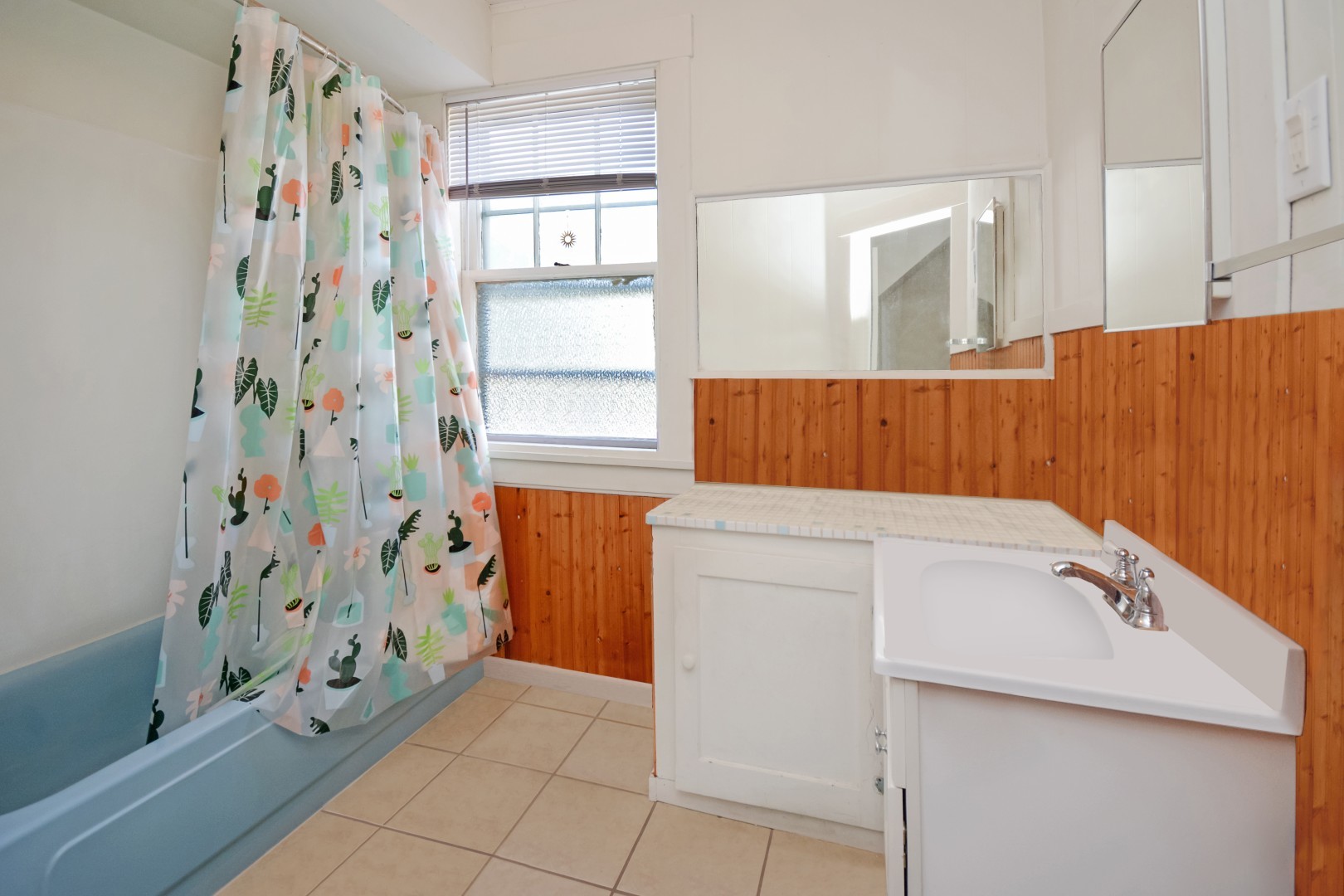 410 N McLean Street, Bloomington, IL 61701