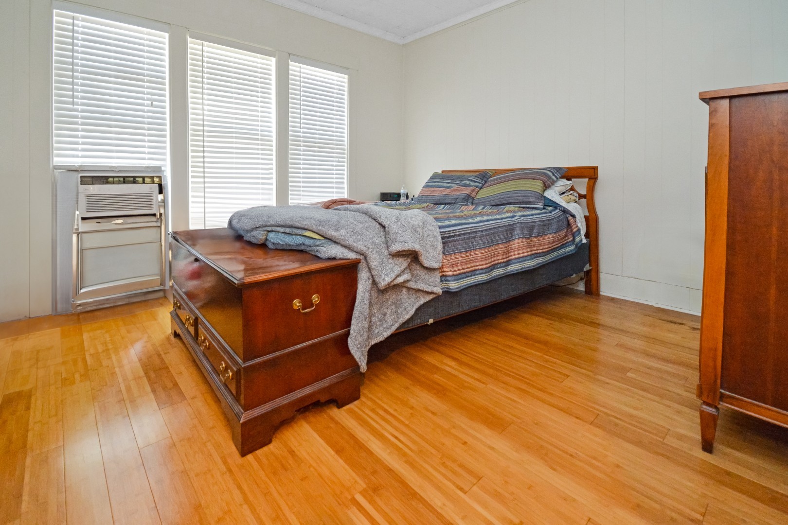 410 N McLean Street, Bloomington, IL 61701