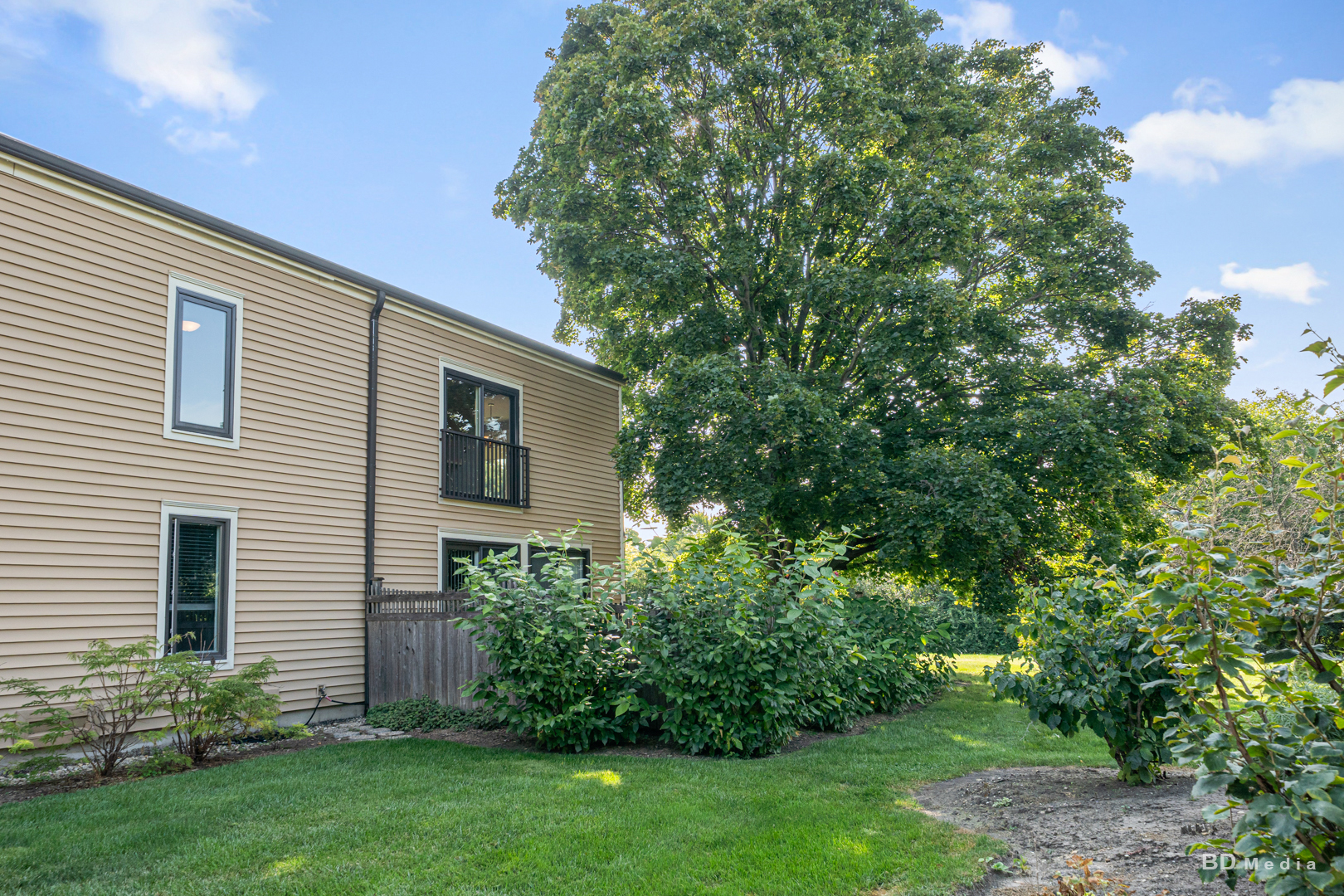 1477 S County Farm Road #2-3F, Wheaton, IL 60189