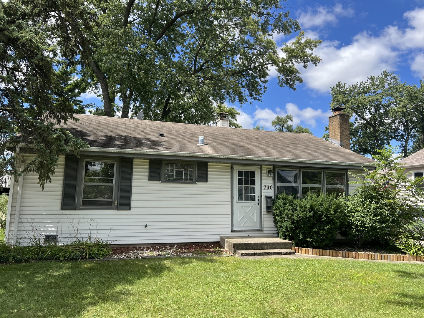 730 N Elizabeth Street, Lombard, IL 60148