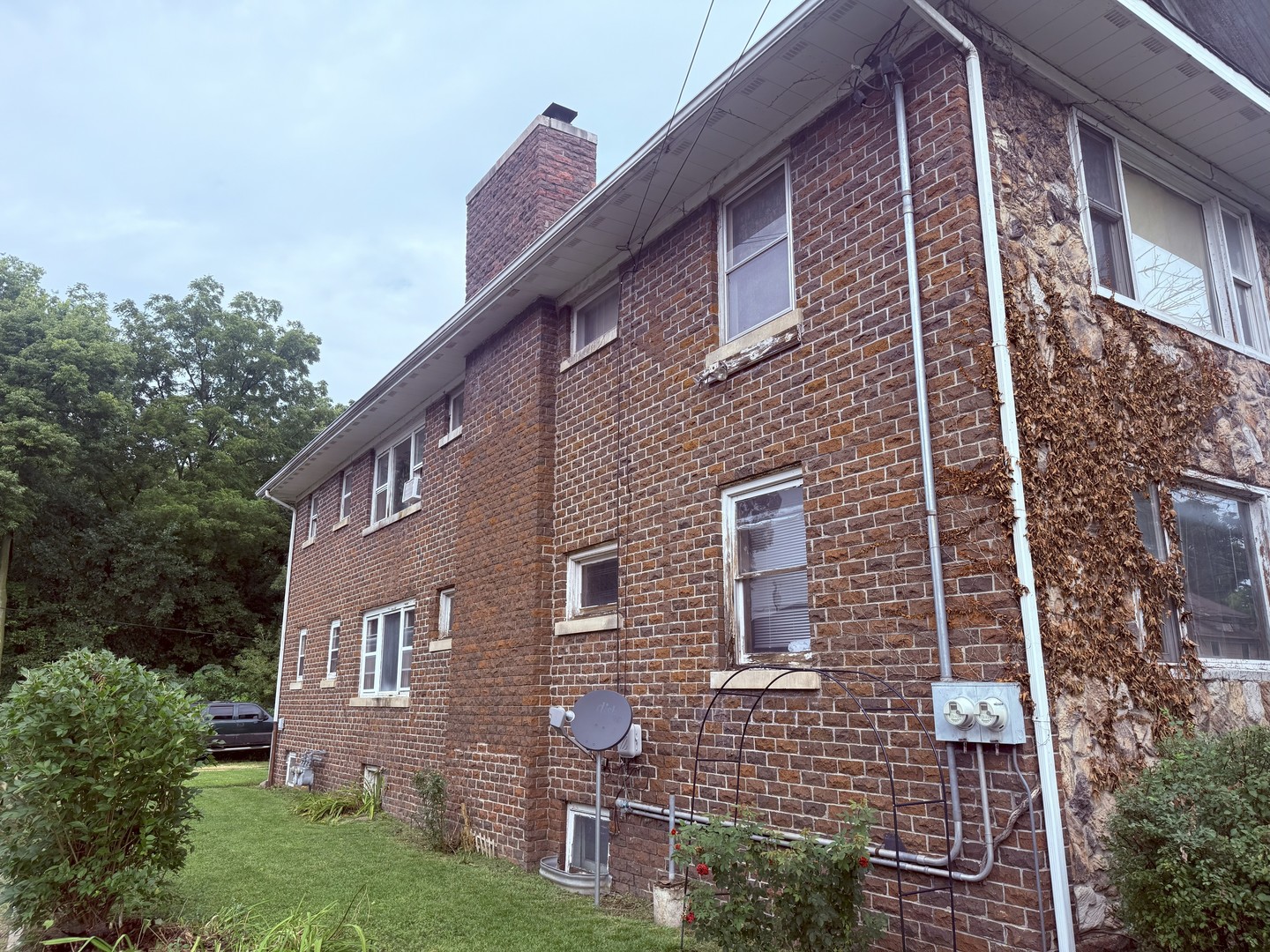 120-122 Smith Avenue, Rockford, IL 61107