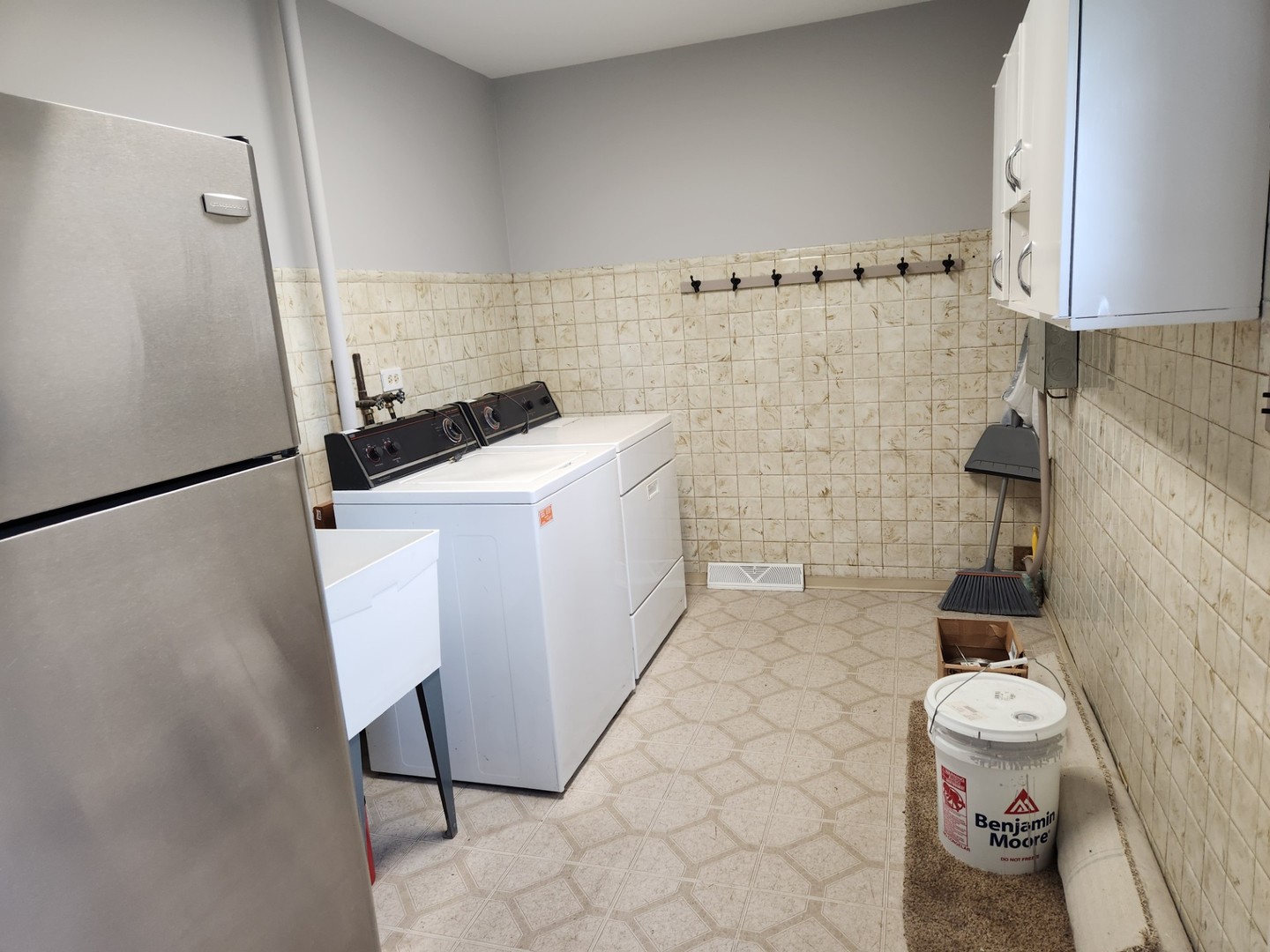 7713 Brookhaven Avenue, Darien, IL 60561