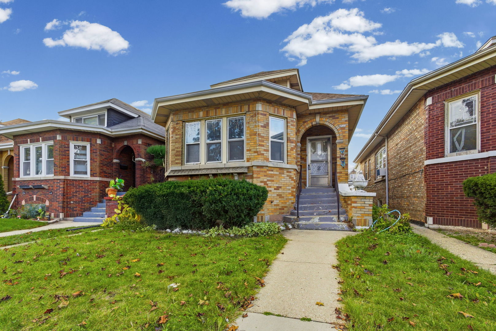 2916 N Merrimac Avenue, Chicago, IL 60634
