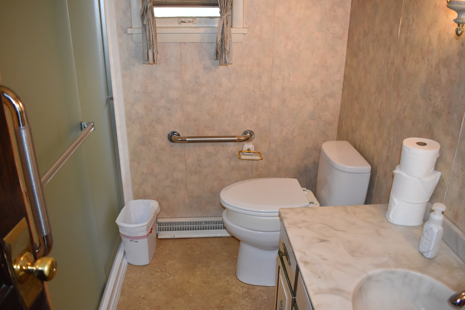 308 S Jackson Street, Flanagan, IL 61740