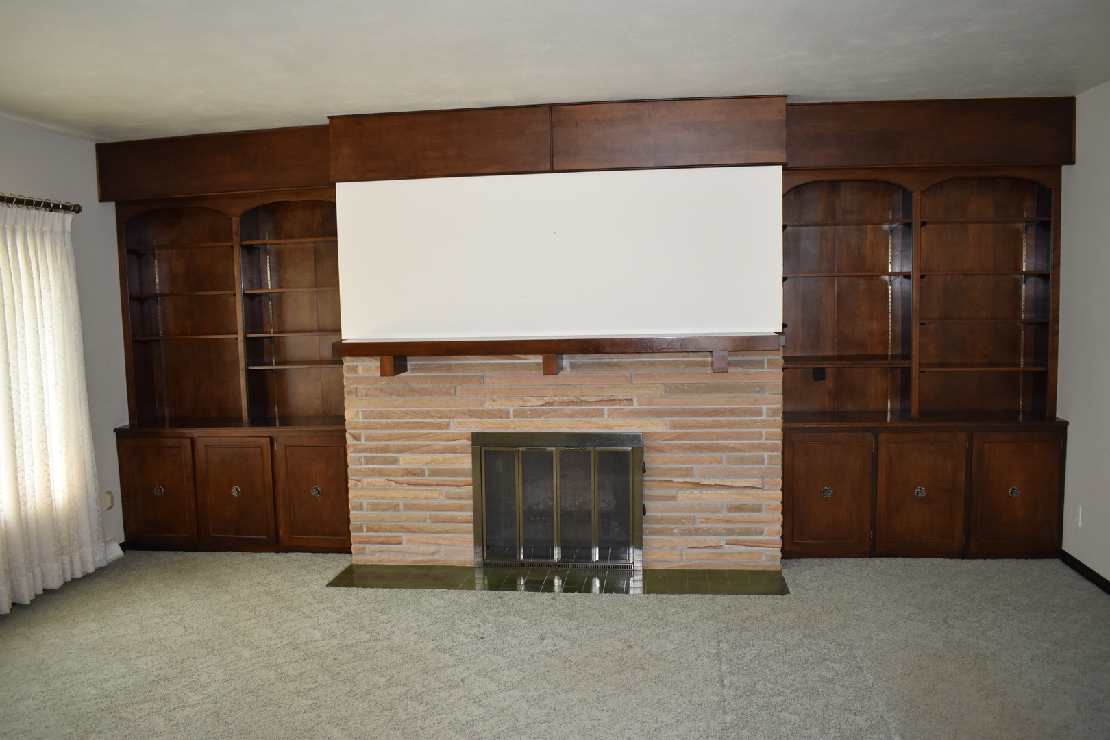 308 S Jackson Street, Flanagan, IL 61740