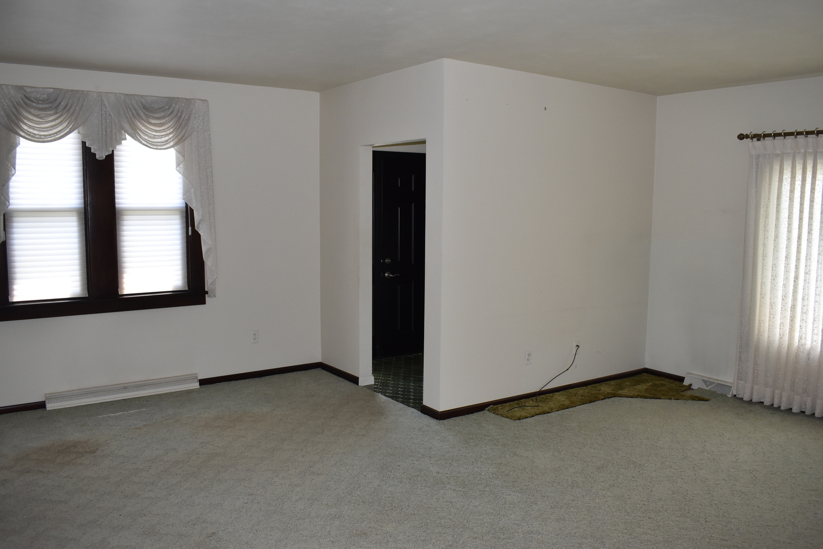 308 S Jackson Street, Flanagan, IL 61740