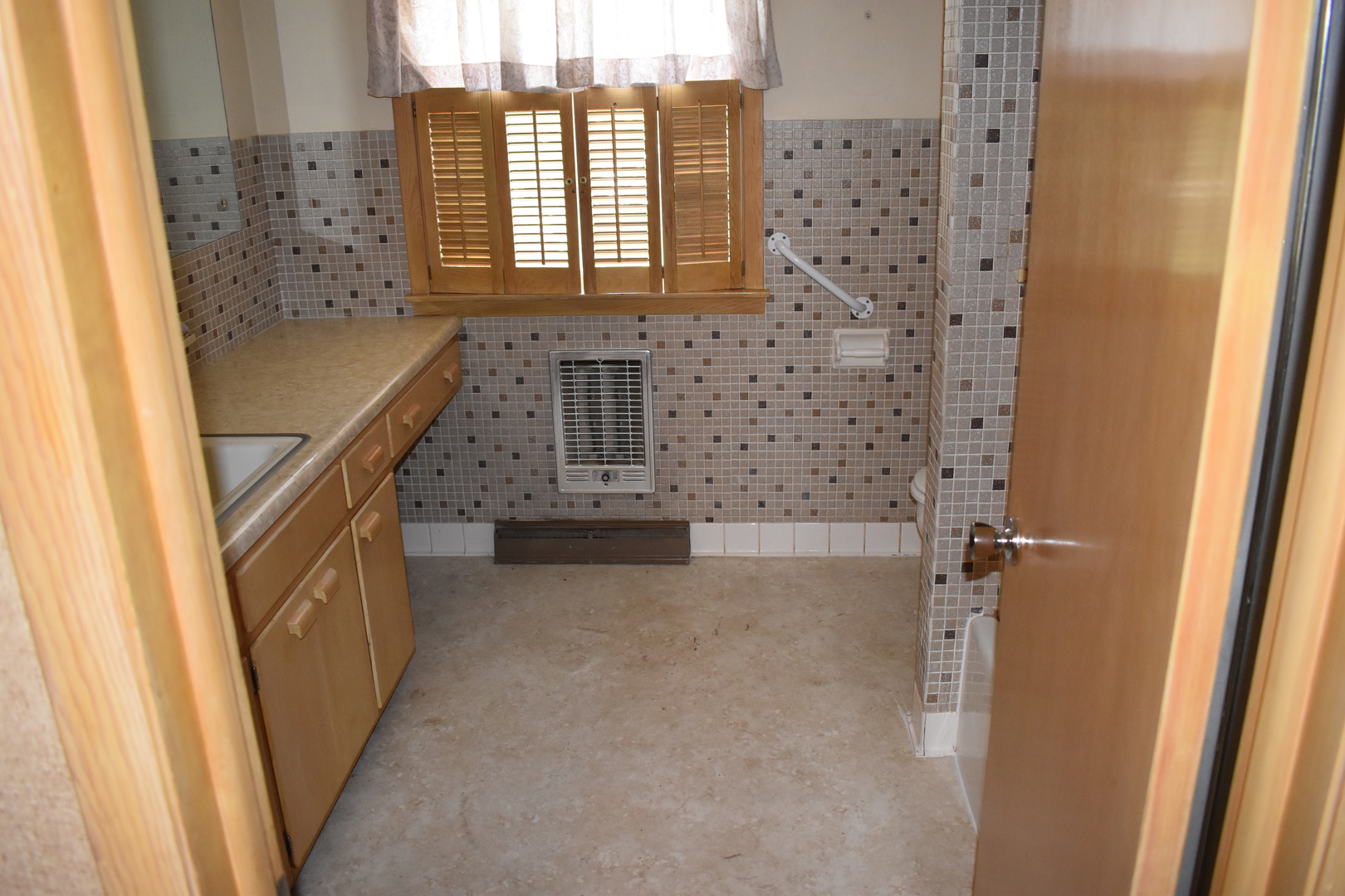 308 S Jackson Street, Flanagan, IL 61740