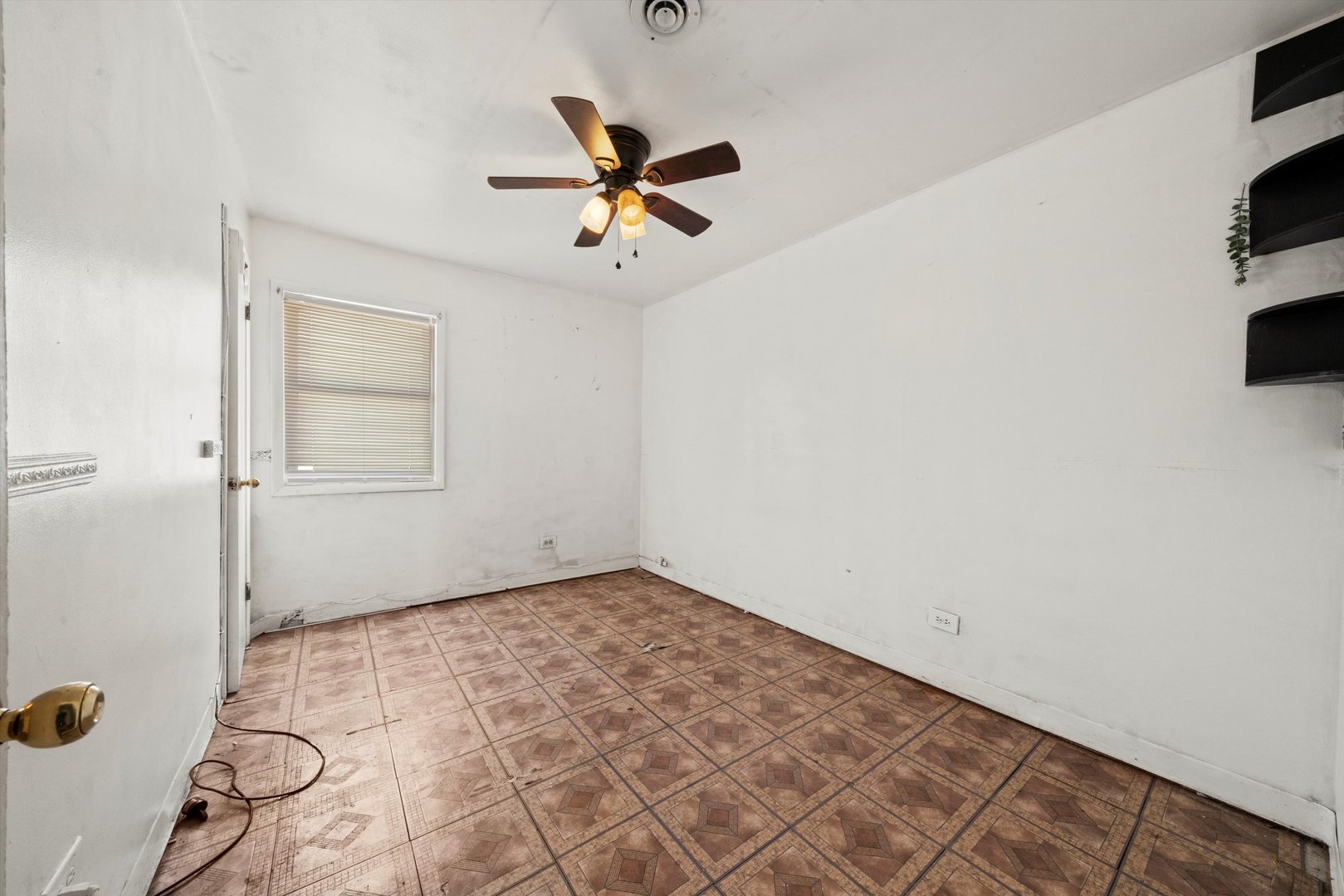 7845 S Kilpatrick Avenue, Chicago, IL 60652