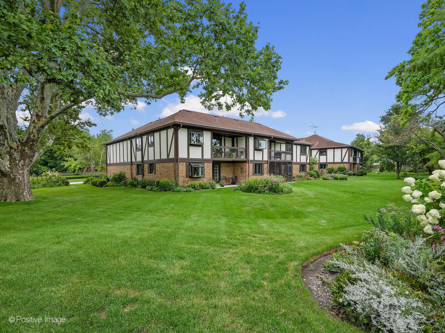 510 Banyon Lane #C, La Grange, IL 60525