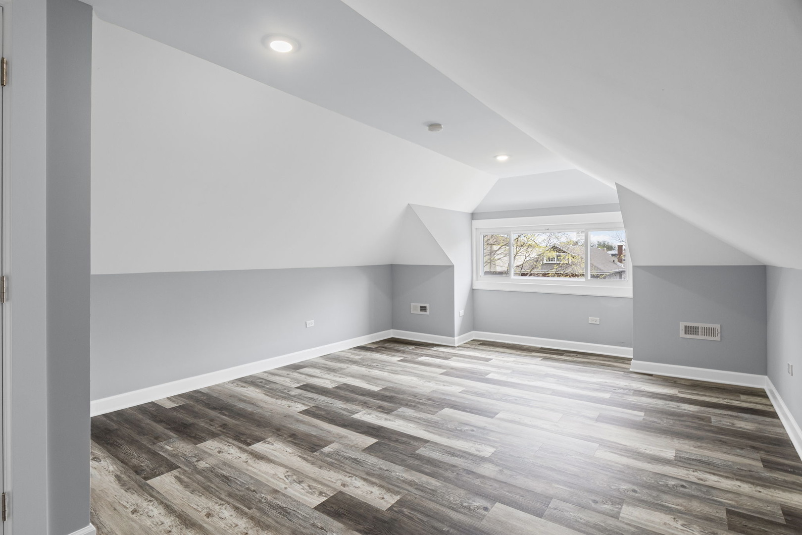 7742 S Hermitage Avenue, Chicago, IL 60620