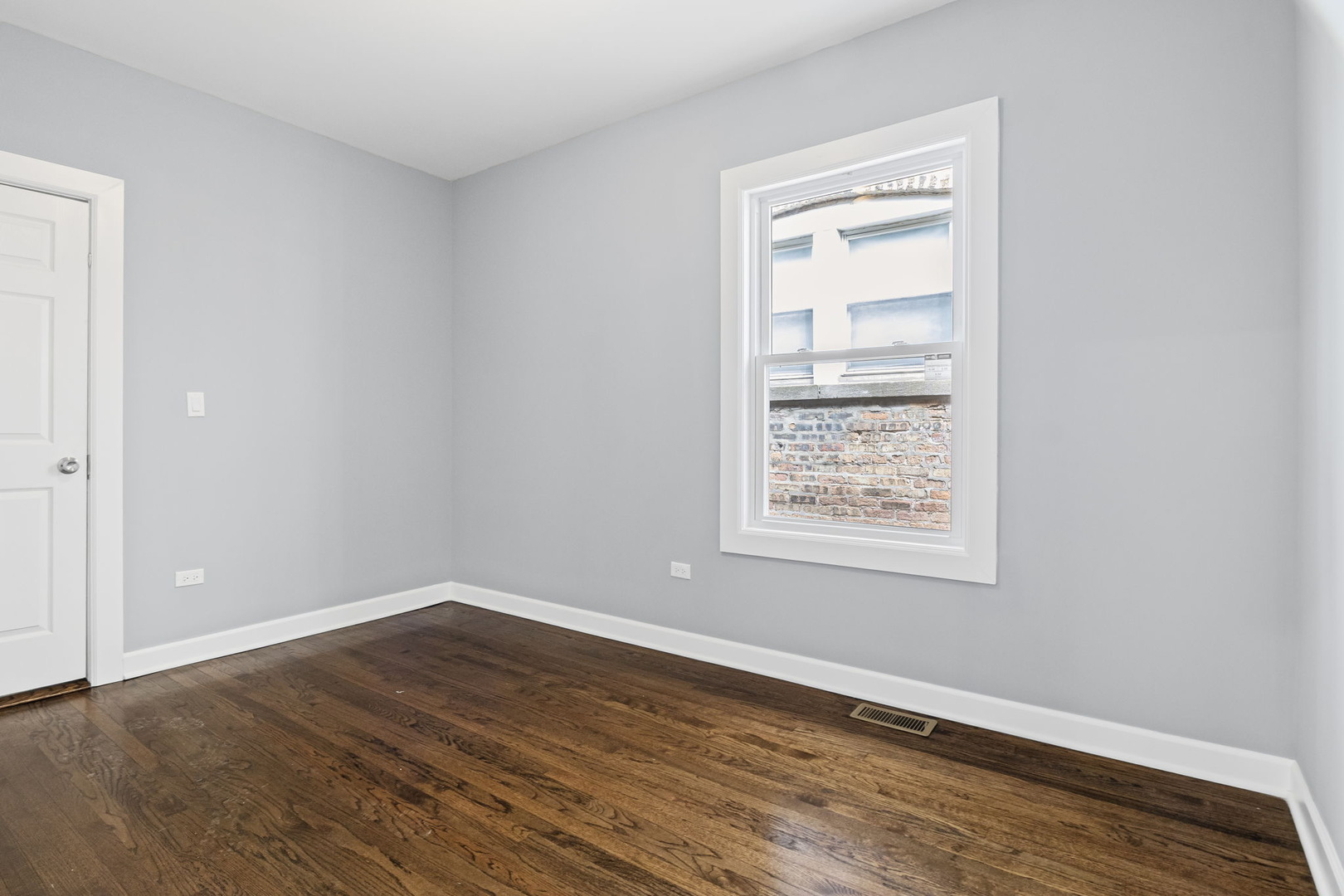 7742 S Hermitage Avenue, Chicago, IL 60620