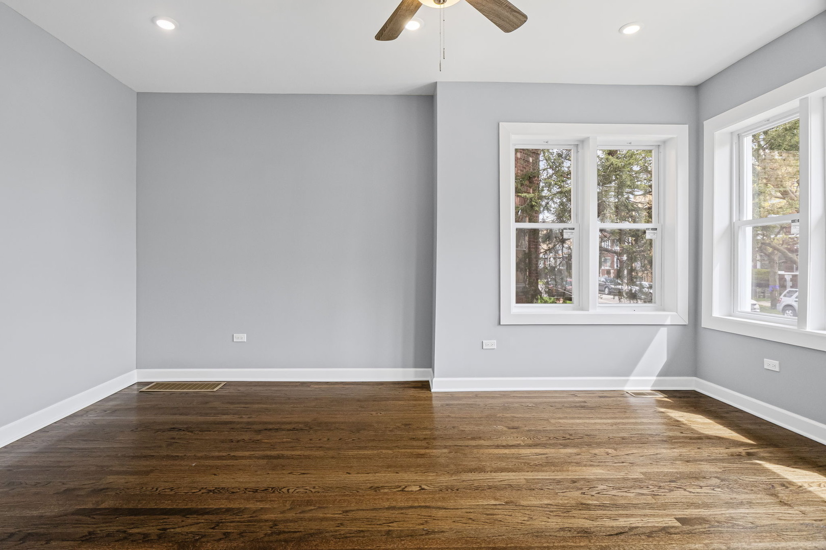 7742 S Hermitage Avenue, Chicago, IL 60620