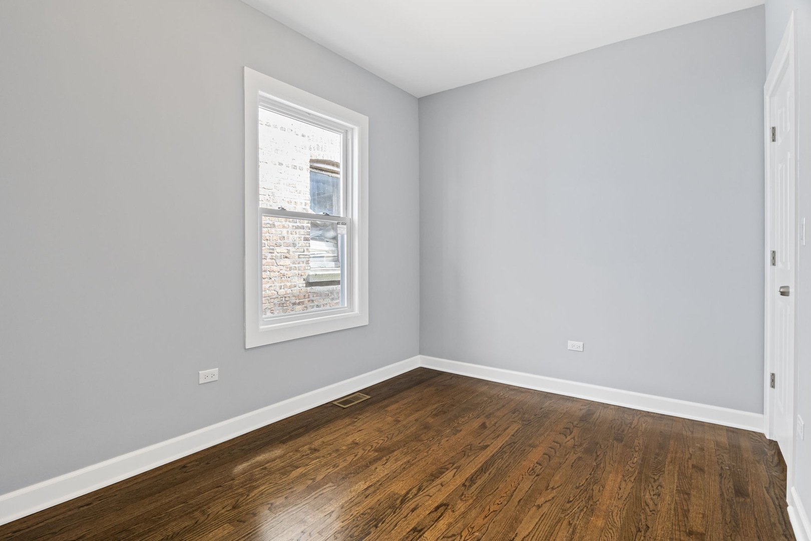 7742 S Hermitage Avenue, Chicago, IL 60620