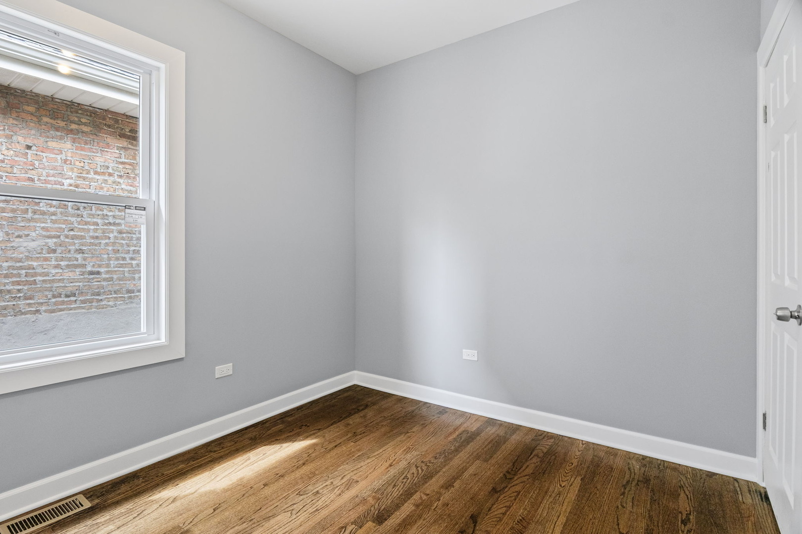 7742 S Hermitage Avenue, Chicago, IL 60620