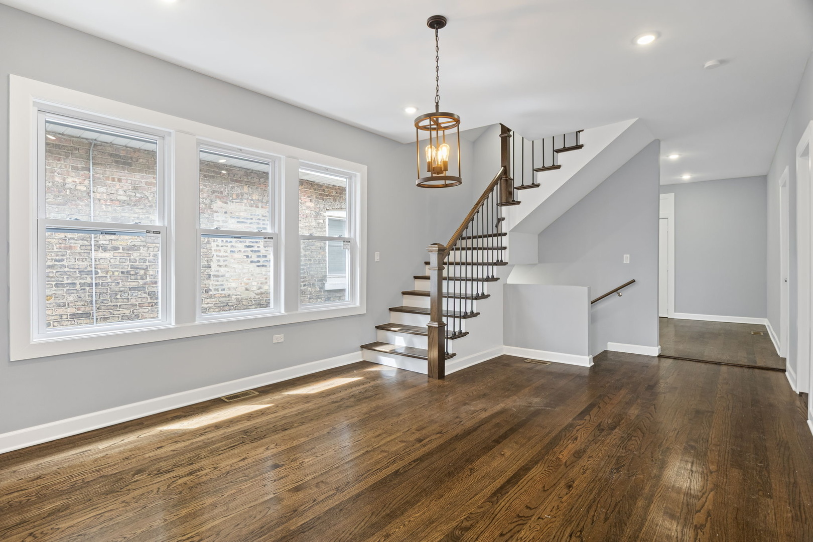 7742 S Hermitage Avenue, Chicago, IL 60620