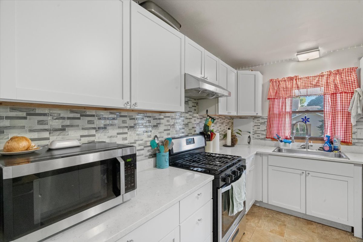 3507 ATLANTIC Avenue, Gurnee, IL 60031