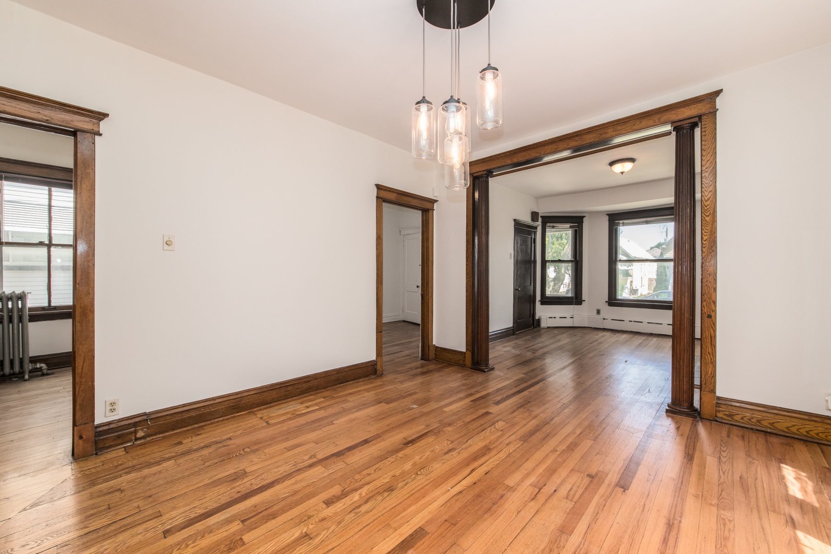 3642 N Sawyer Avenue, Chicago, IL 60618