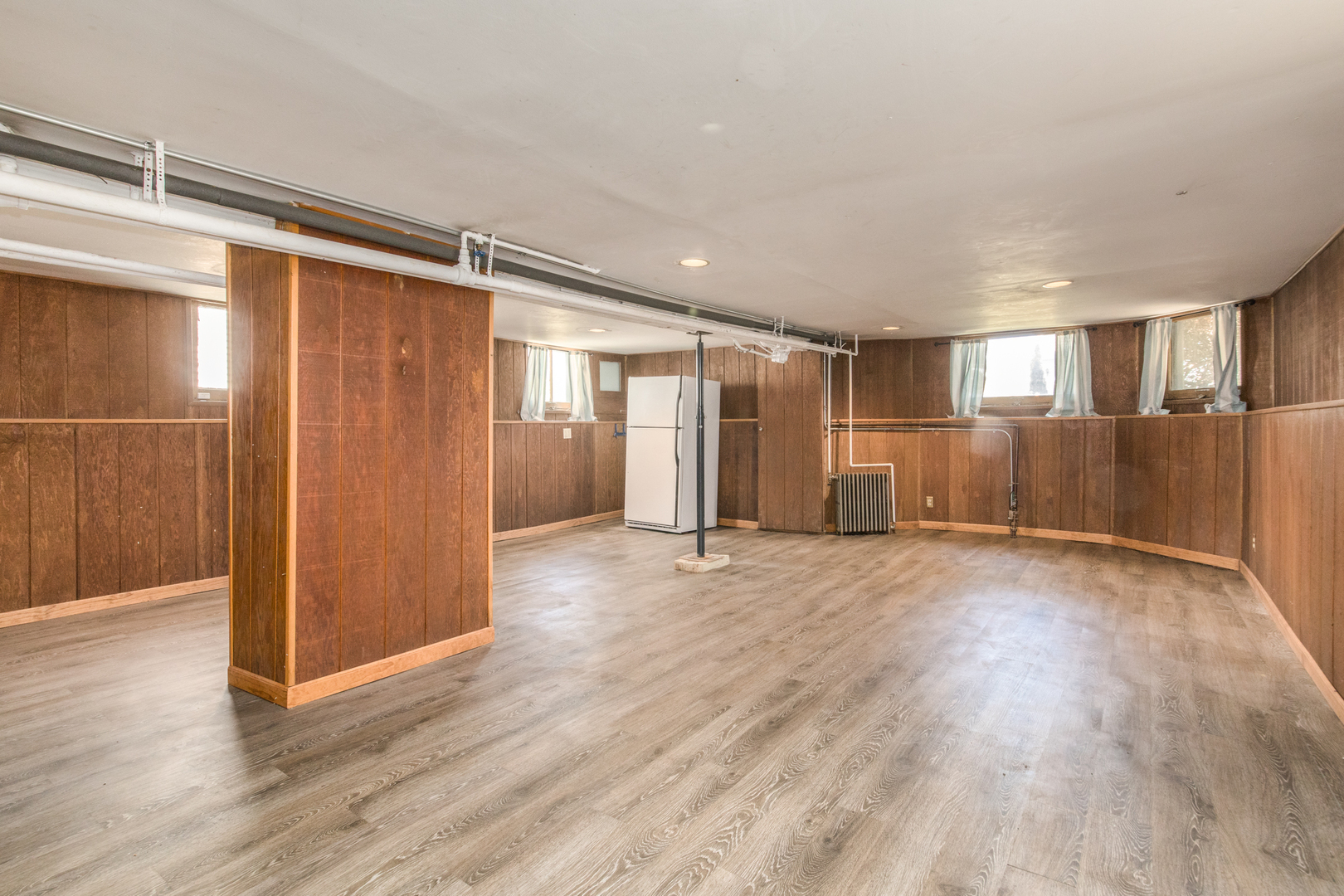 3642 N Sawyer Avenue, Chicago, IL 60618