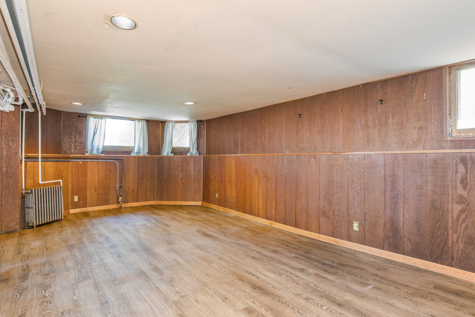 3642 N Sawyer Avenue, Chicago, IL 60618
