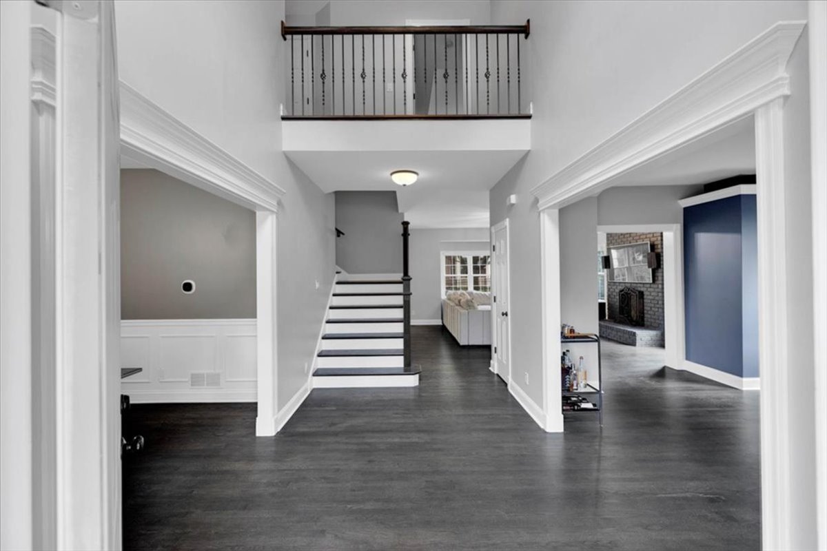 1306 Mcclurg Drive, Batavia, IL 60510