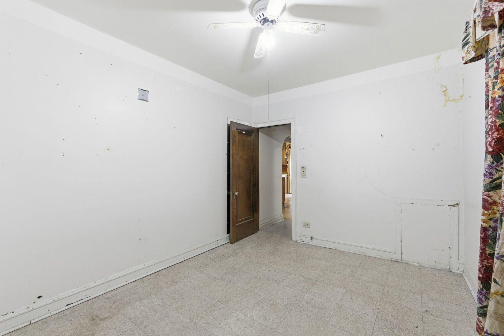 2924 N Merrimac Avenue, Chicago, IL 60634