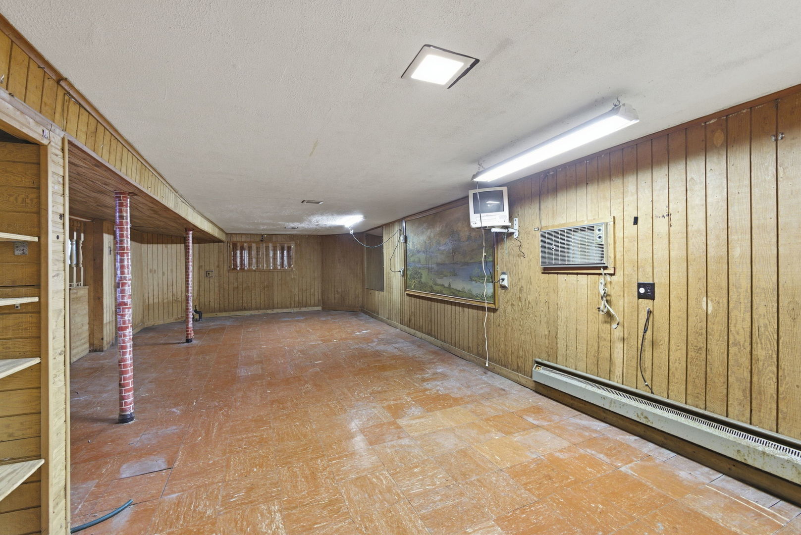 2924 N Merrimac Avenue, Chicago, IL 60634