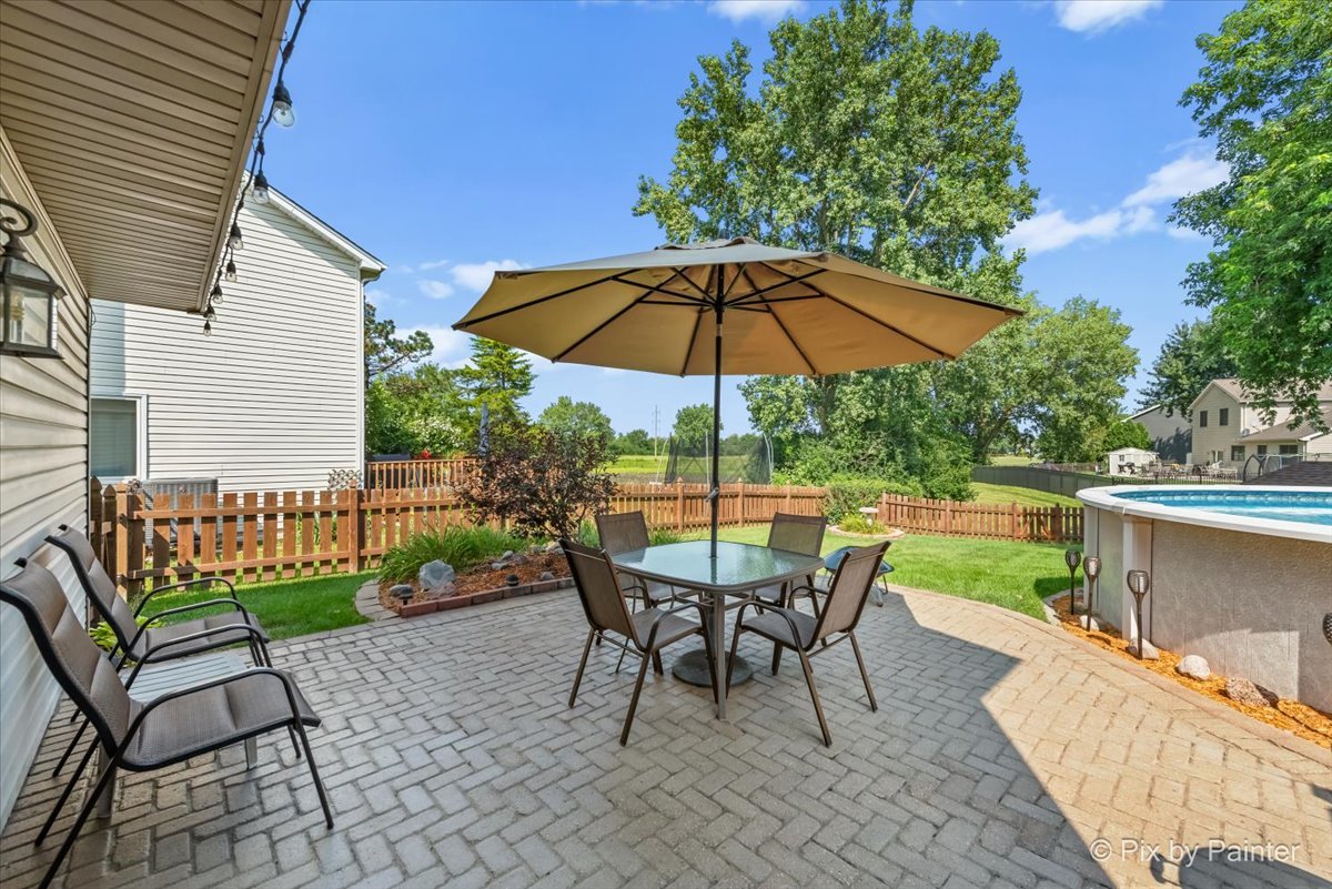 941 Millwood Drive, Bartlett, IL 60103