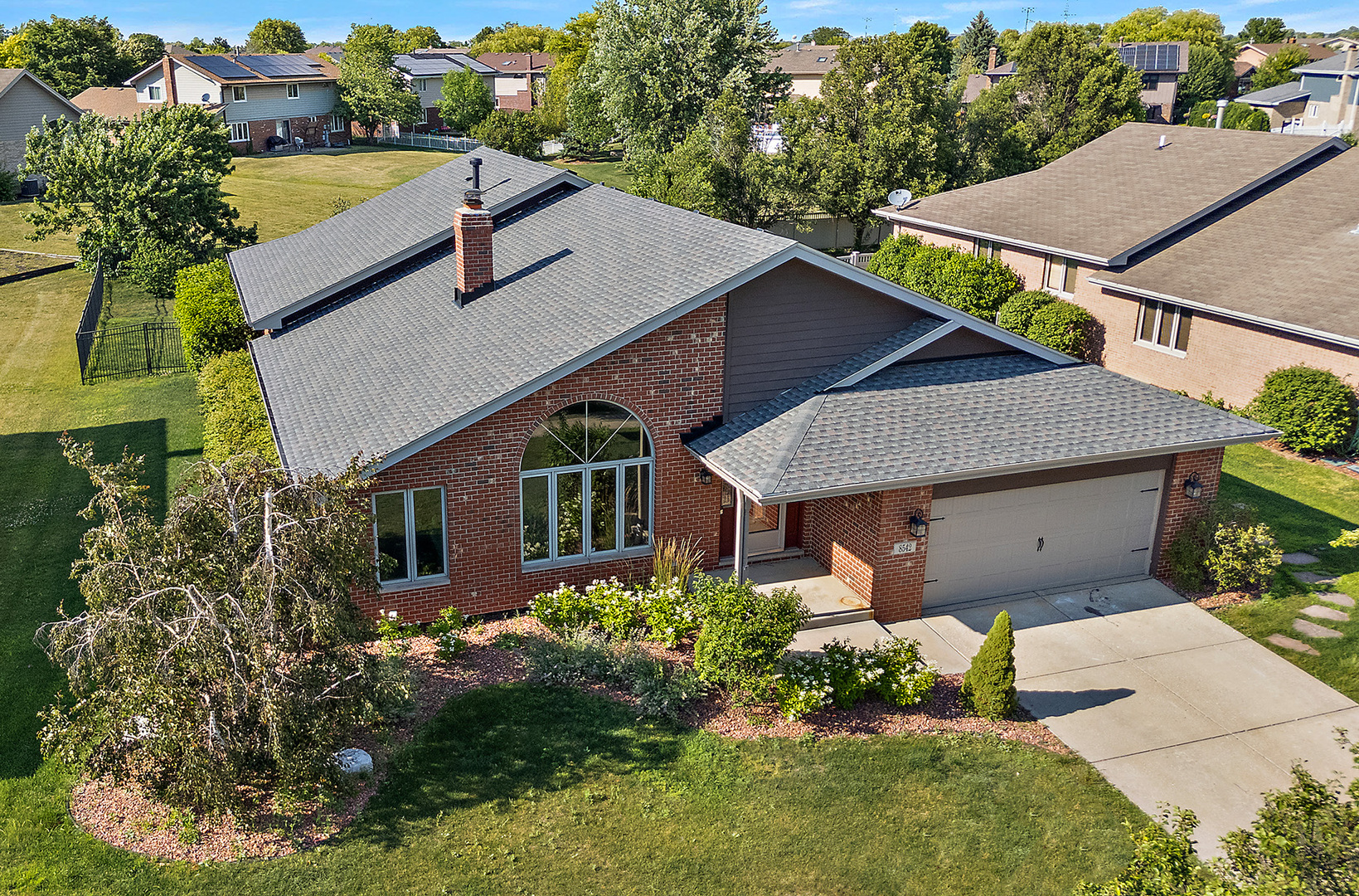 8542 Monaghan Drive, Tinley Park, IL 60487