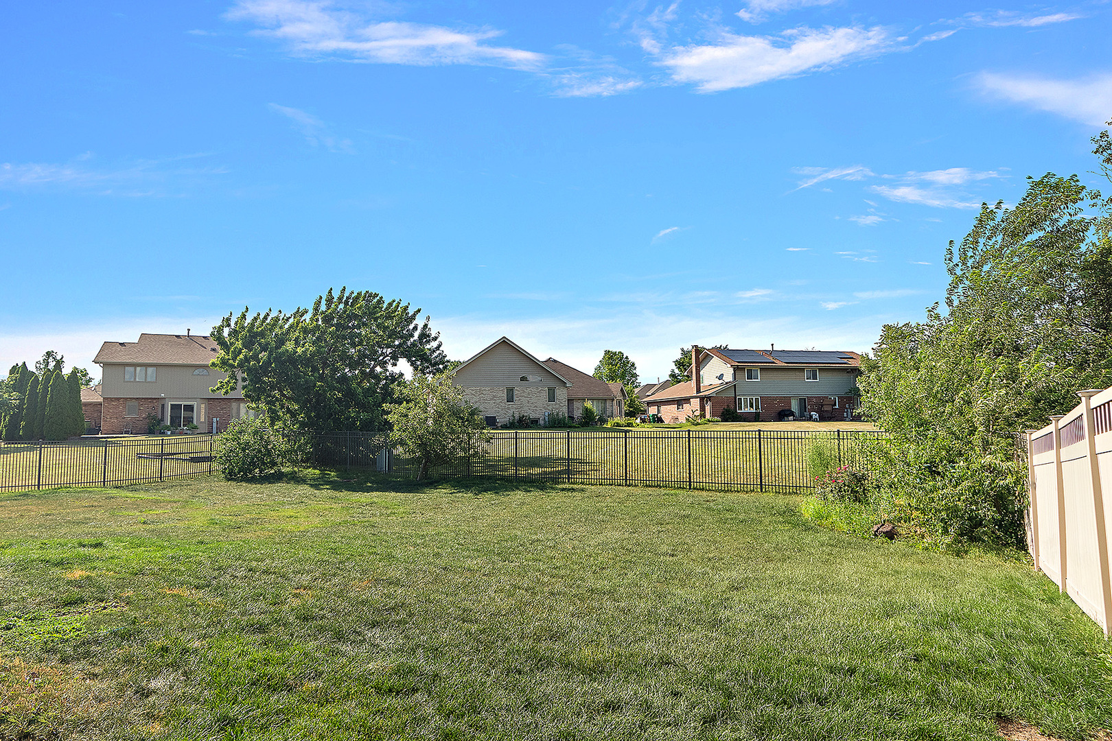 8542 Monaghan Drive, Tinley Park, IL 60487