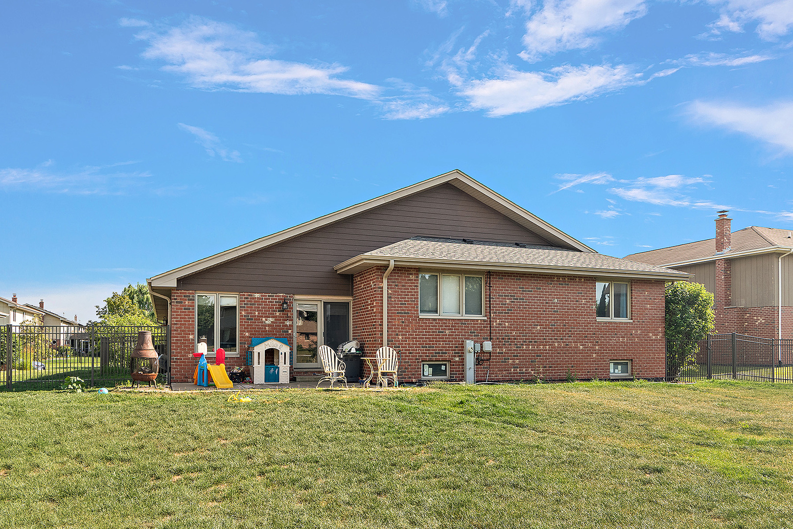 8542 Monaghan Drive, Tinley Park, IL 60487