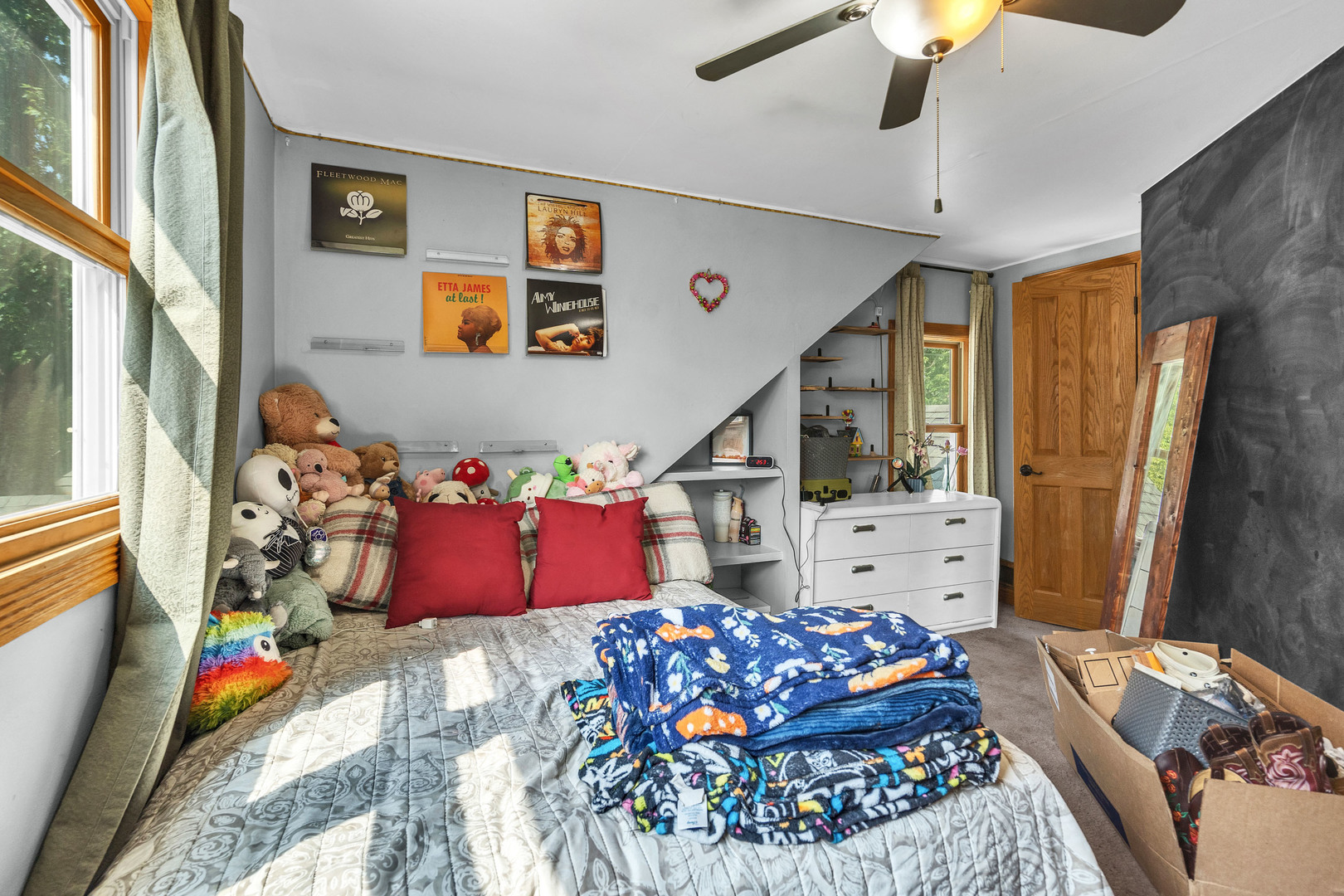 14456 Kenton Avenue, Midlothian, IL 60445