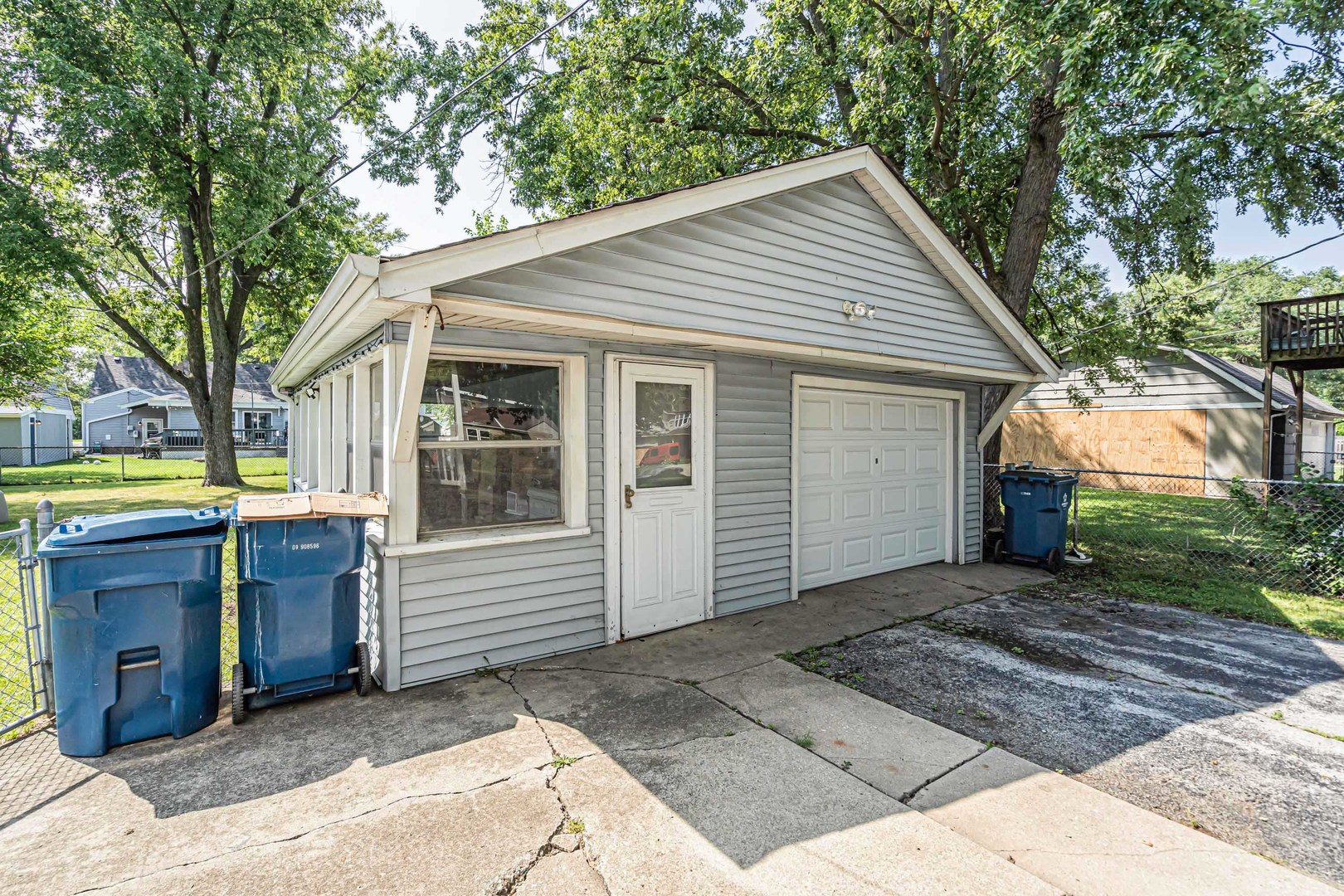 14456 Kenton Avenue, Midlothian, IL 60445