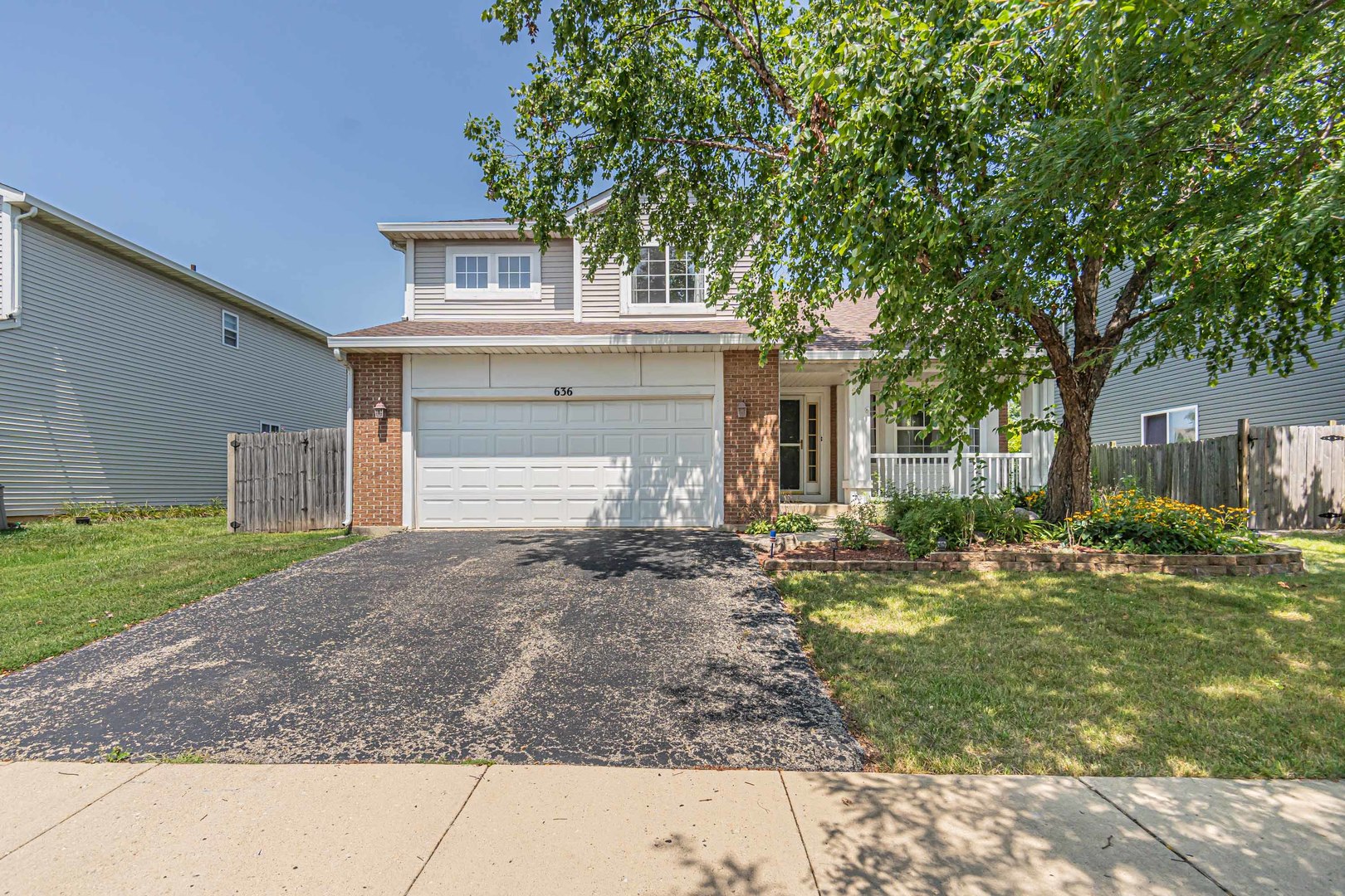 636 Kingsbrooke Crossing, Bolingbrook, IL 60440
