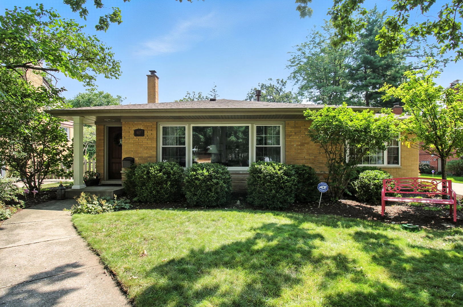917 N Brainard Avenue, La Grange Park, IL 60526