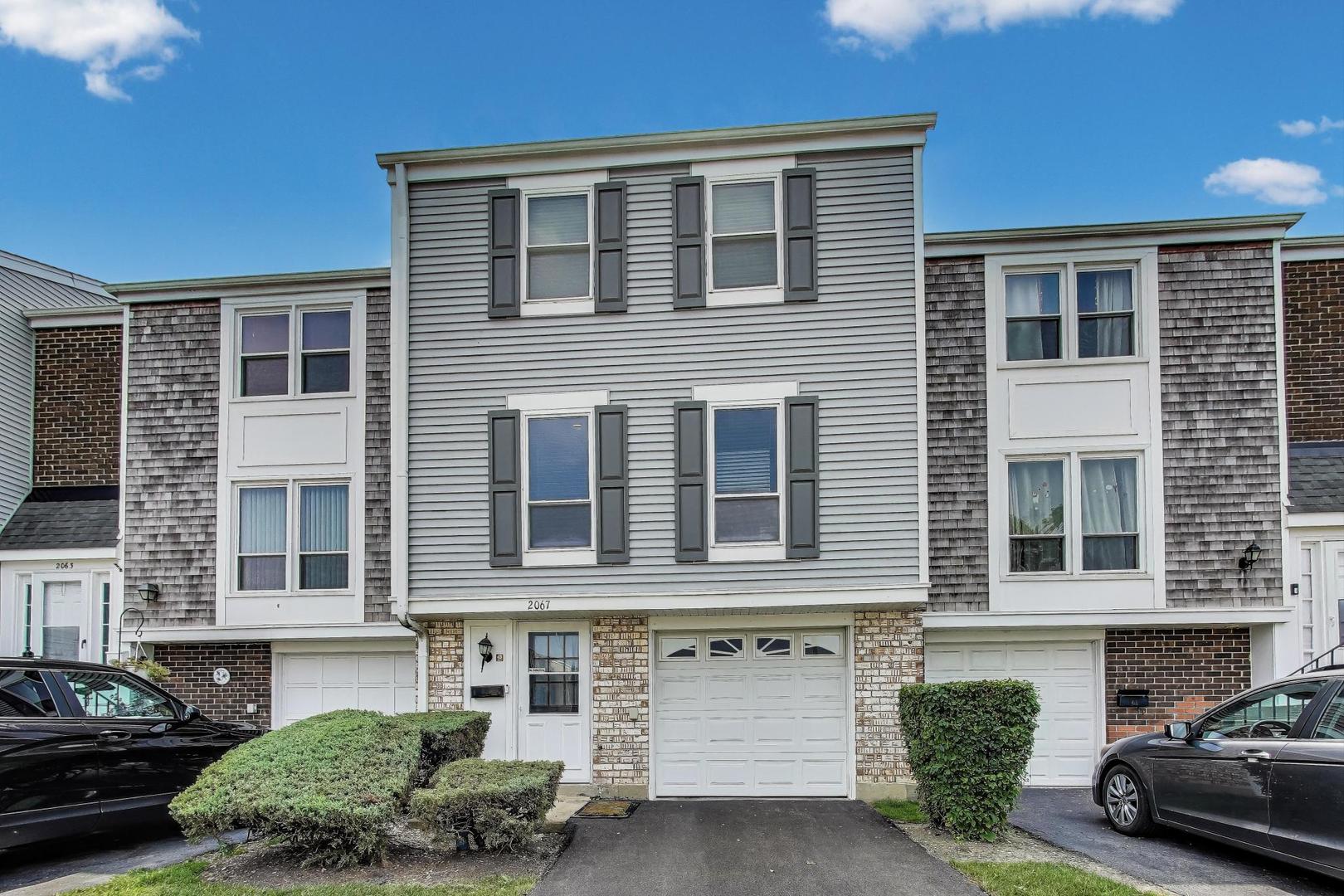 2067 Kettering Road, Hoffman Estates, IL 60169