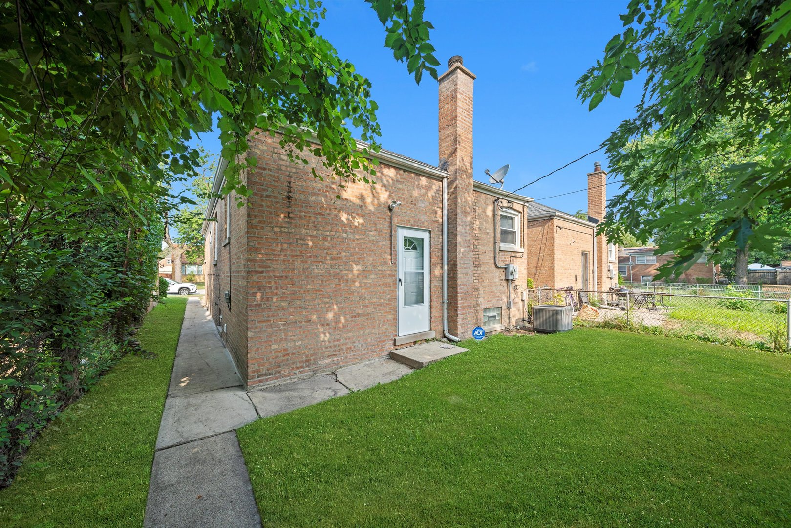 14231 S Dearborn Street, Riverdale, IL 60827