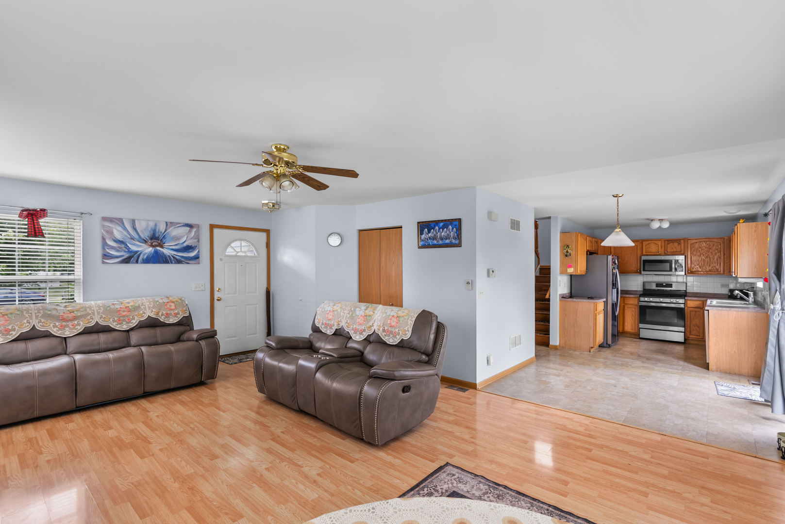 1718 Mountain Ridge Pass, Plainfield, IL 60586